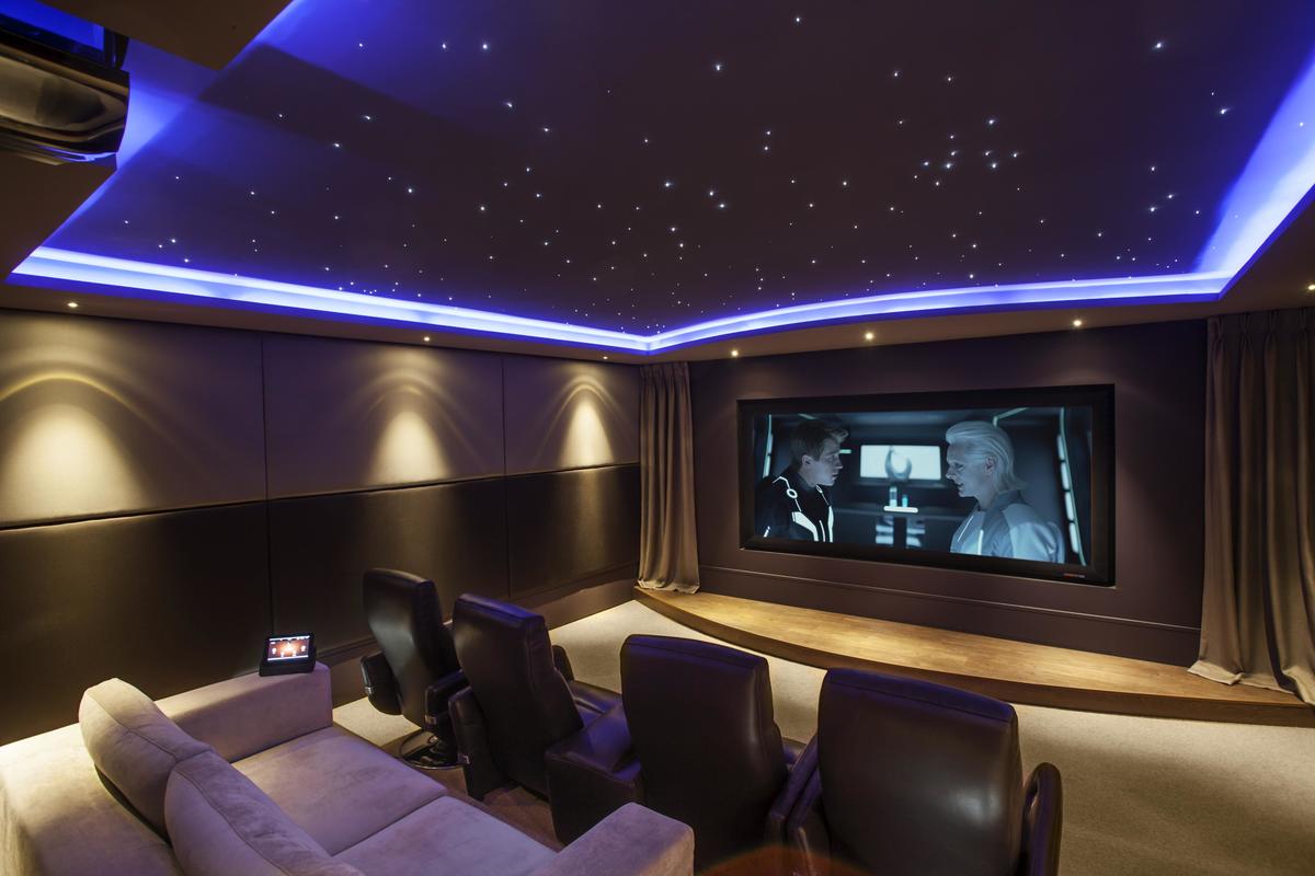 SMART HOME THEATRE